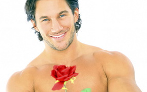 Мужчина с цветком