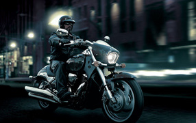 Сузуки VZ 1500