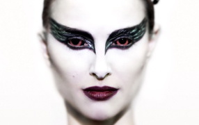  Чёрный лебедь