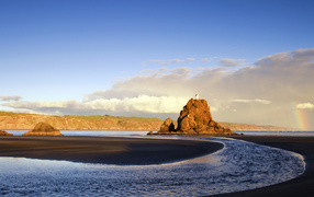 Маяк на скале