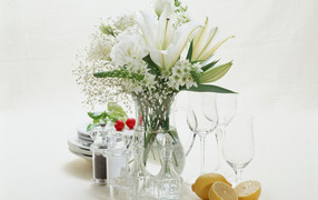 Цветочки в вазе