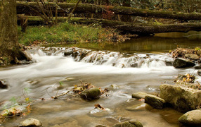 Маленькая речка