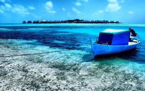 Голубая вода