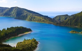 Lagoa do Fogo