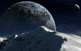 Гора на фоне планеты