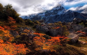 Горы под облаками