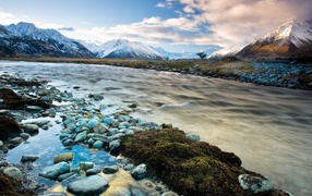 Речка высоко в горах
