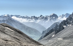 Несокрушимые вершины