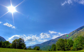 Солнце над горами