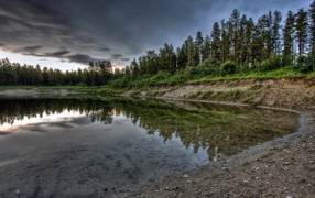 Чистое озеро