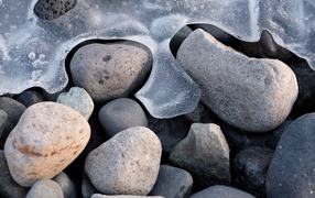 Замерзшая вода