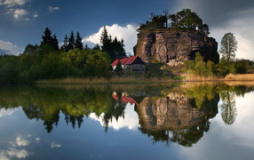 Дом у озера