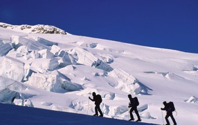 Снег на горе