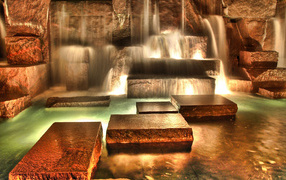 Искусственный водопад