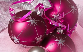 Елочные шары