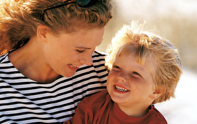 Радостный ребенок