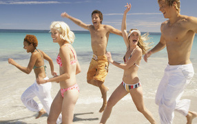 Веселье на пляже