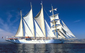 Белые паруса