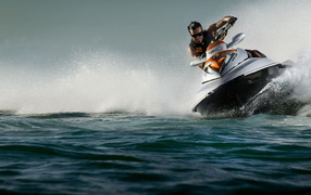 Прогулки на гидроцикле