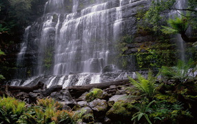 Russel Falls