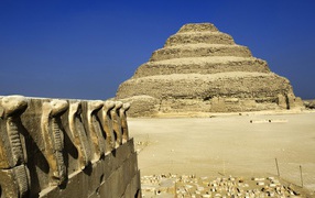 Cobra figures and the step Pyramid, Saggara