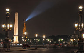 Ночь в Париже