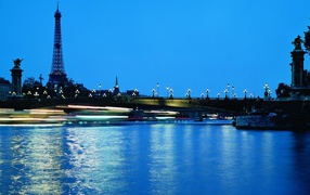 Вечерний Париж