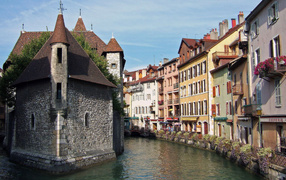 Река в городе Франция