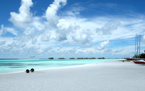 Blue Beach Maldives