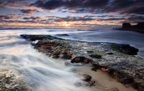 Закат в бухте Маори, Окленд, Новая Зеландия