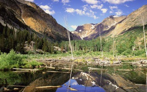 Водоем Бобра / Каньон Lundy / Сьерра-Невада / Калифорния / США