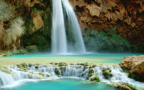 Havasu Waterfall / Arizona