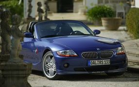 Синий BMW Alpina
