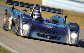 Гоночный автомобиль Кадиллак