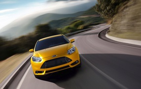 Форд в движении