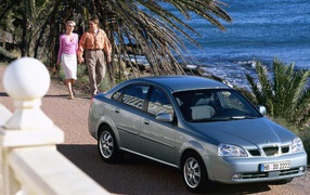 Автомобиль Daewoo