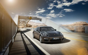 Porsche Panamera Turbo S 2014 crossing the bridge