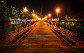 Деревянный мост в Сан - франциско