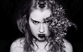 Креативная фотография девушки
