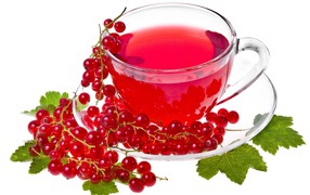 Tea with red currant