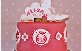 Розовый торт ко дню рождения