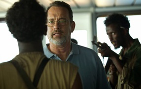 Captain Phillips main character talks to pirates
