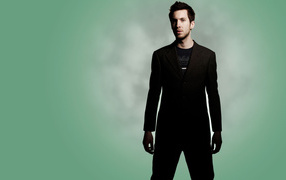 Calvin Harris на берюзовом фоне