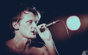 Солист группы Курара