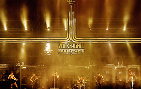 Группа Rammstein на сцене