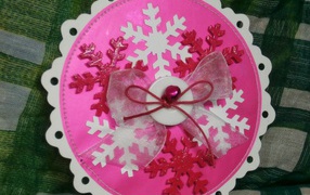 Елочные игрушки из картона