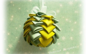 Елочная игрушка оригами