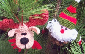 Bязание елочных игрушек спицами