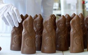 Шоколадный дед мороз