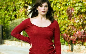 	 Актриса Джемма Артертон